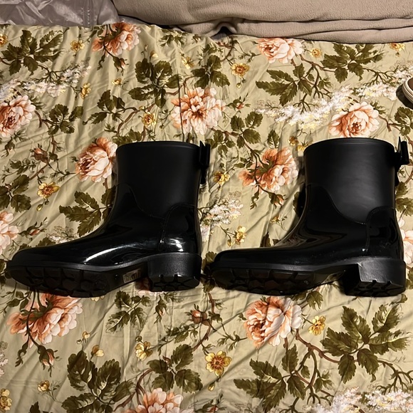 ♠️Kate Spade Rain-Bow Booties Rain Boots , Black - Picture 6 of 8